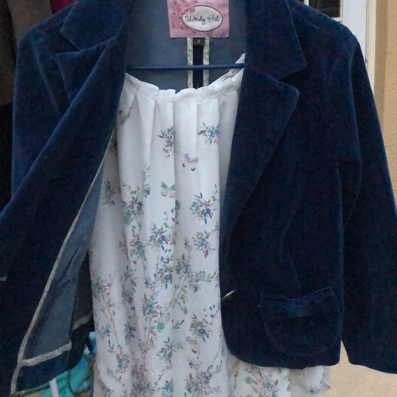 Beautiful Lauren Conrad blouse - Picture 5 of 5